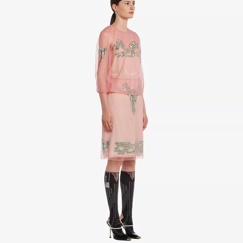 Prada sequin skirt 💓 - Picture 5 of 17